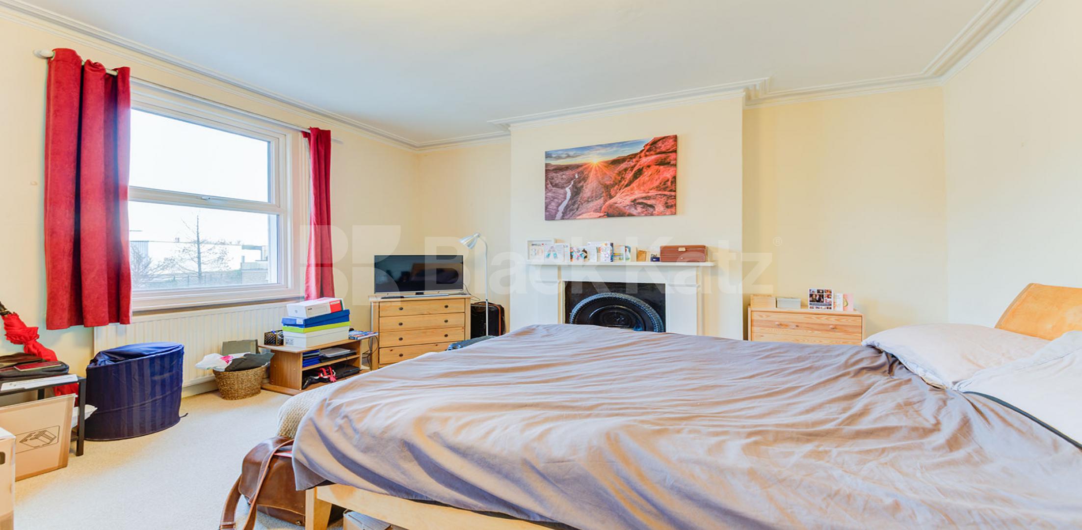 			3 Bedroom, 1 bath, 1 reception Apartment			 Weltje Road, , Hammersmith